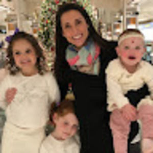 Meet your Posher, Jennifer